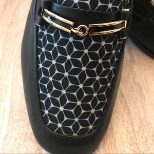 Newbark MELANIE black loafers size 6 NWT